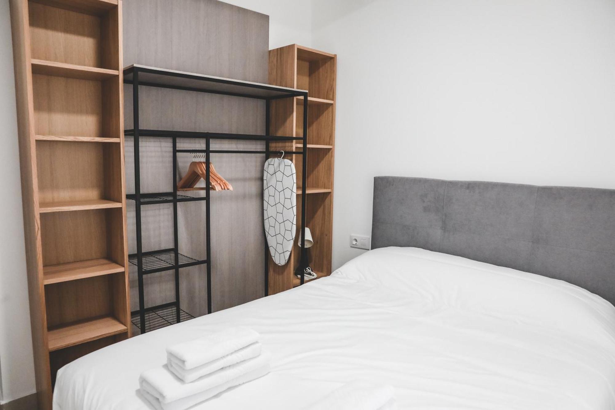 Casa San Juan - Habitaciones Privadas ログローニョ エクステリア 写真