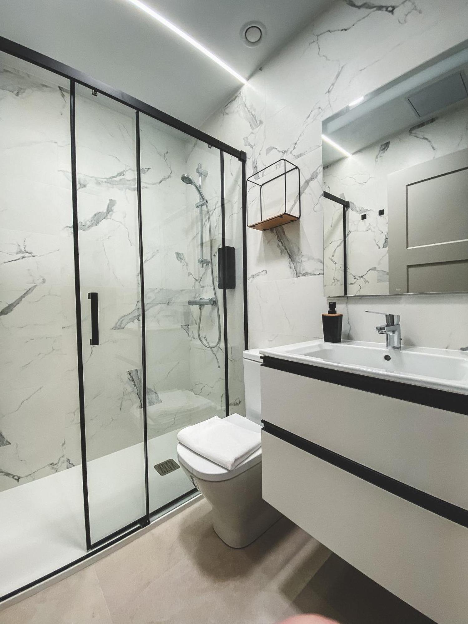 Casa San Juan - Habitaciones Privadas ログローニョ エクステリア 写真