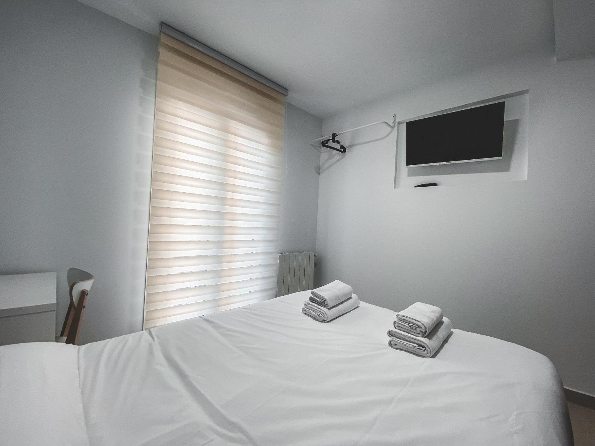 Casa San Juan - Habitaciones Privadas ログローニョ エクステリア 写真